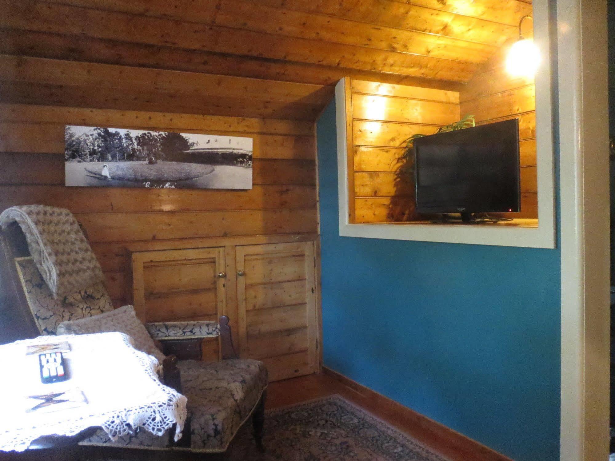 Heytesbury House Bed & Breakfast Cobden Ngoại thất bức ảnh